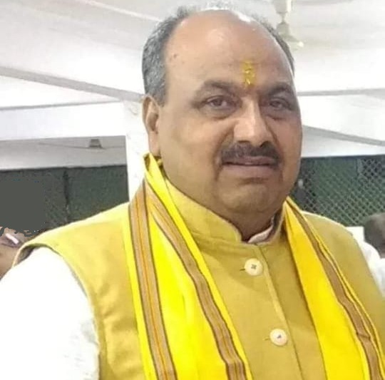 Shri Rajesh Singh Senger